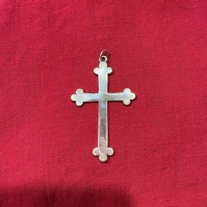 Retired James Avery Botonnee Cross Pendant